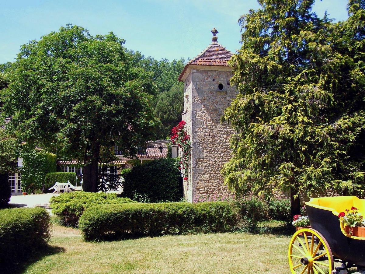 Domaine De Gavaudun Villa ภายนอก รูปภาพ